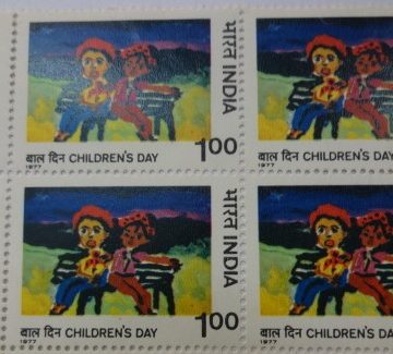 Friends (Block of 4 TL Stamp)