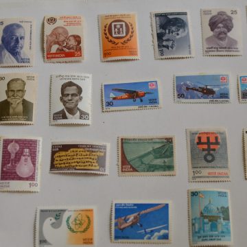 1979 Complete year pack  21 Stamp (Hinged/Gum washed)
