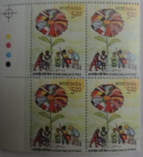 International Day of Peace(Block of 4 TL Stamp)