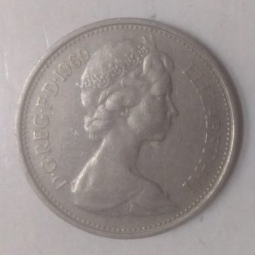 5 New pence Elizabeth II 1969 used
