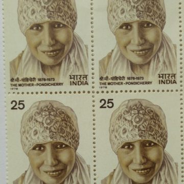 The Mother. Personality, Spiritual Leader, 25 P. (Block of 4 stamp)