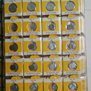 Republic coins Album Total # of coins 390(UNC & Used SET)
