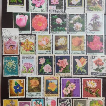 Mixed flowers used stamps (34 stamps)