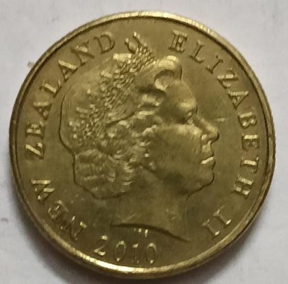 New zealand 1 dollar Coin  2010 (Used) - Image 2