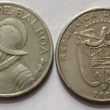 Panama 1/10  Balboa Coin 2001 (used)