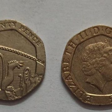 UK 20 Pence Coin 2013 (USED)