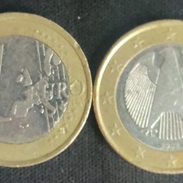1 EURO 2002 _(used)
