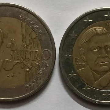 2 EURO 2018_(used)