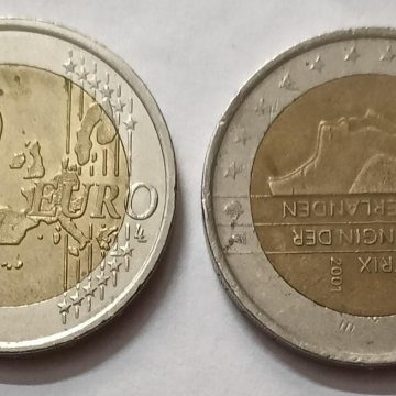 2 EURO 2001_(used)