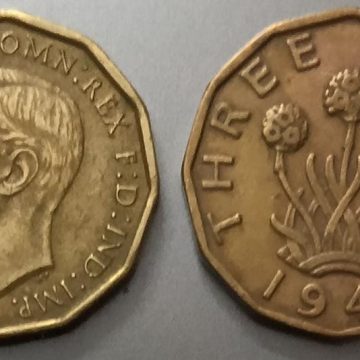 UK 3 Pence Coin1943  (USED)